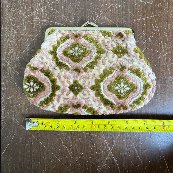 Vintage‎ Flower Tapestry White Pink And Brown Chain Strap Purse Made In Japan - Picture 6 of 9